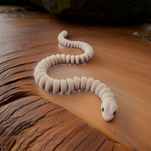 Zou3D-Snake-2